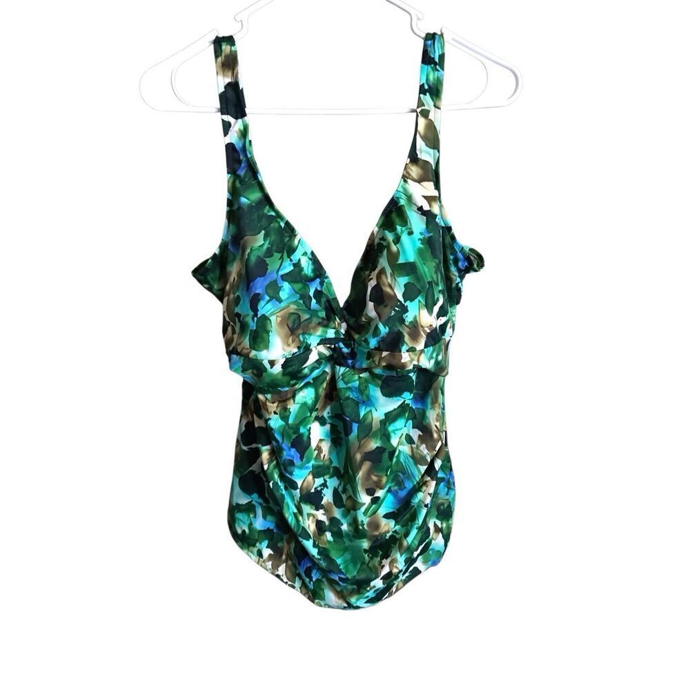 Catalina suddenly slim one piece swimsuit green floral Size 3X 22-24 New